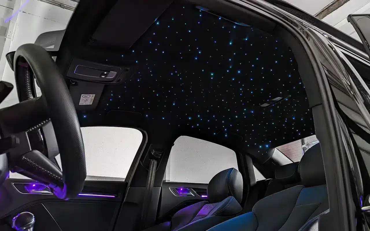 Techo estrellado estilo lujo.